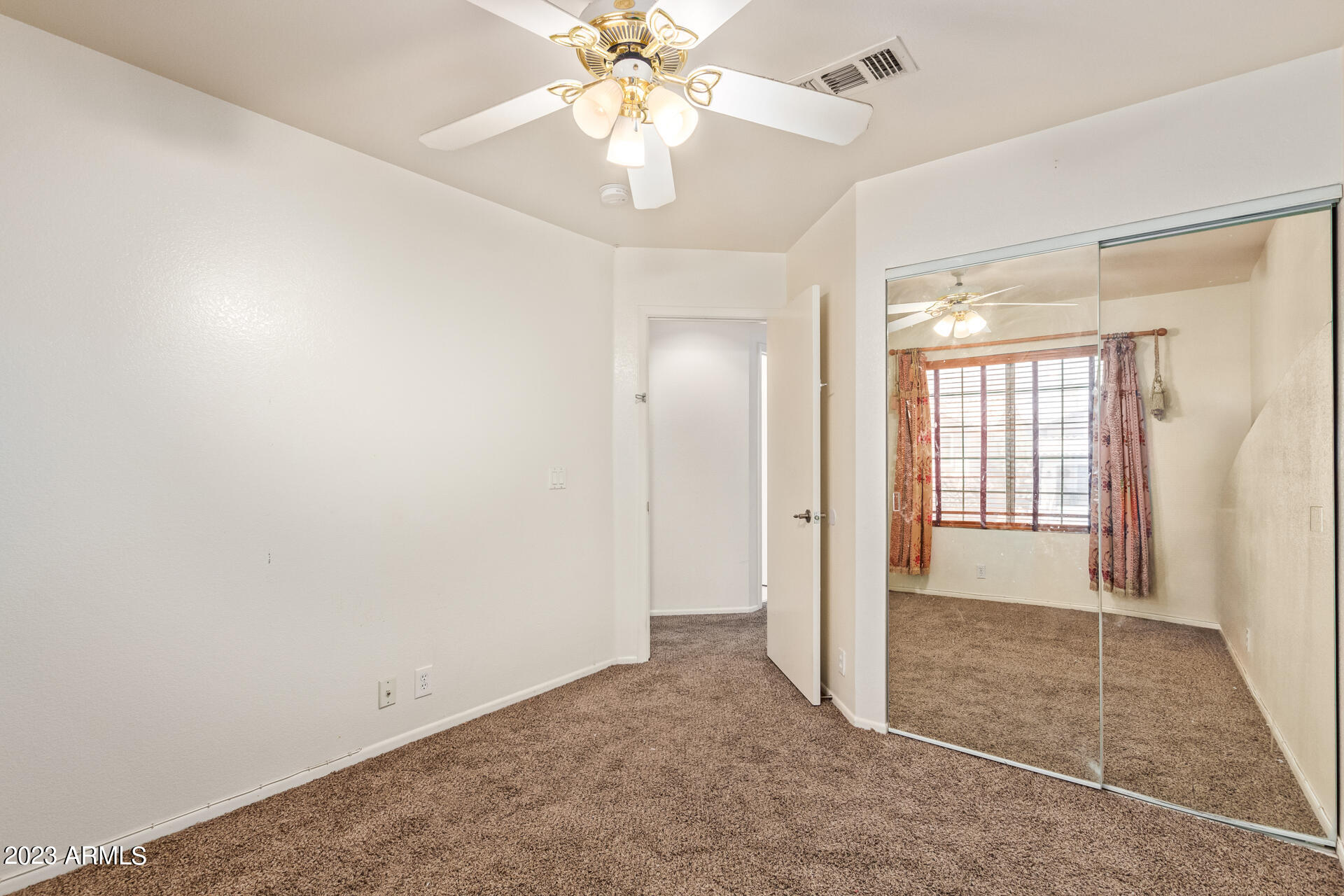 4137 West Charter Oak Road Phoenix, AZ 85029 - Photo 29 of 36 29 - Charter Oak