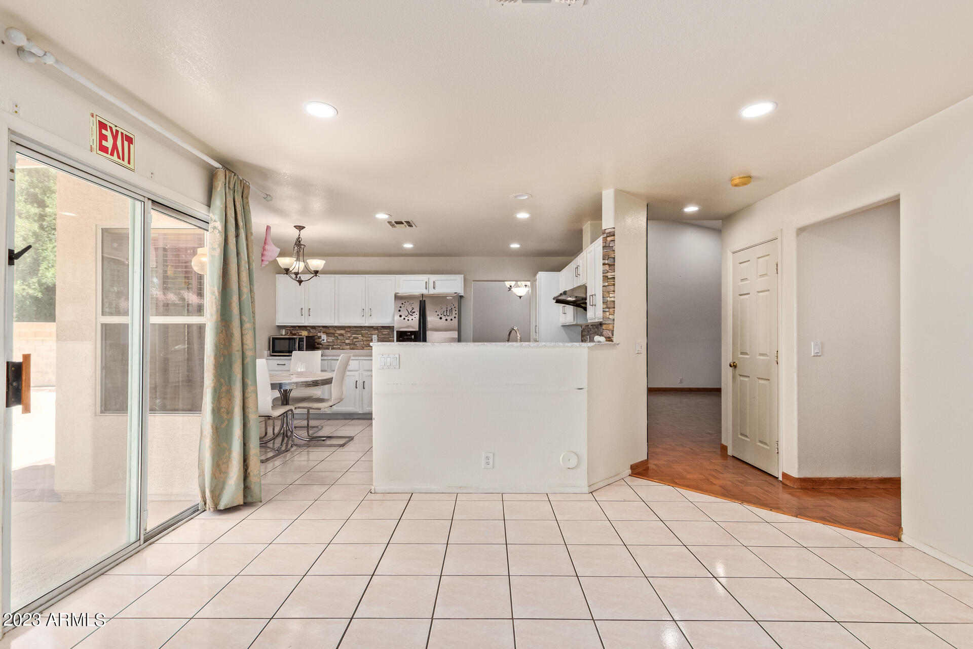 4137 West Charter Oak Road Phoenix, AZ 85029 - Photo 10 of 36 10 - Charter Oak