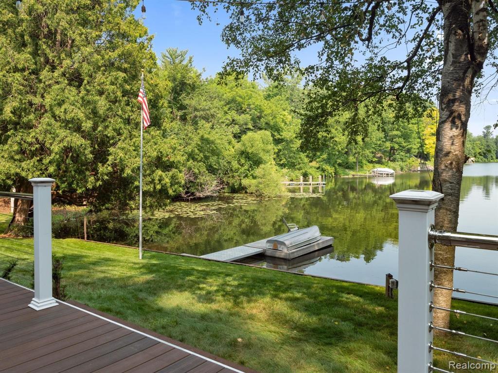 770 Lakeville Road Leonard, MI 48367 - Photo 13 of 57