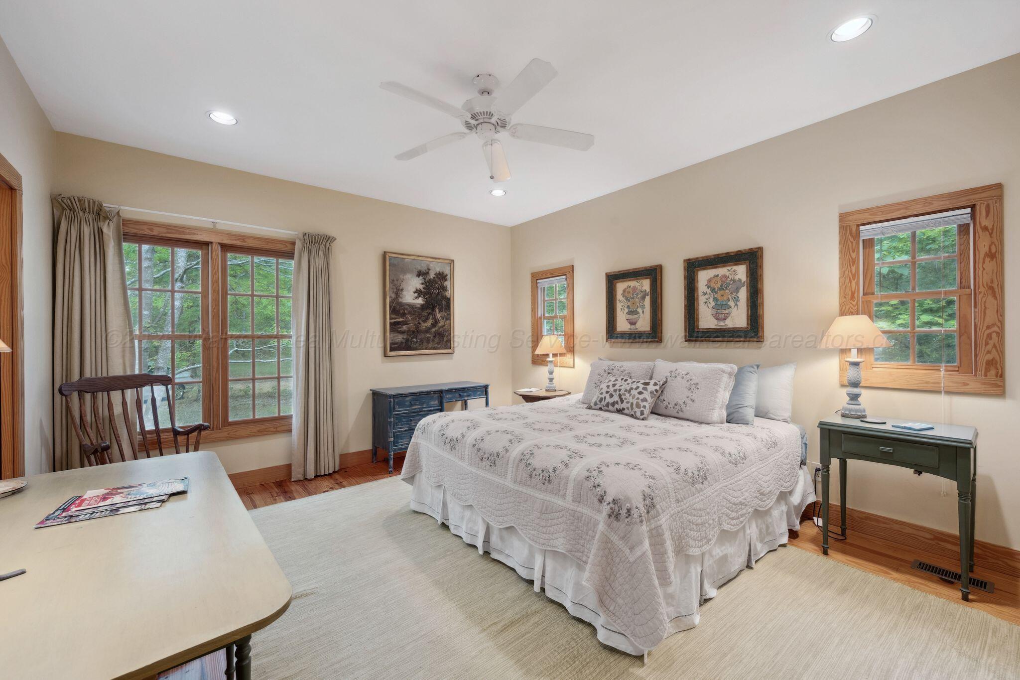 1617 South Stoney Road Double Springs, AL 35553 - Photo 23 of 43 Guest Bedroom