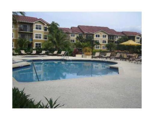 9033 Wiles Road, Unit 3084 Coral Springs, FL 33067 - Photo 10 of 15 Swimming Pool/Hot Tub/Sauna