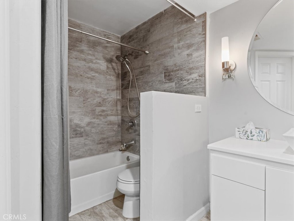 2403 Country Santa Maria, CA 93455 - Photo 19 of 29 a bathroom with a sink toilet and shower