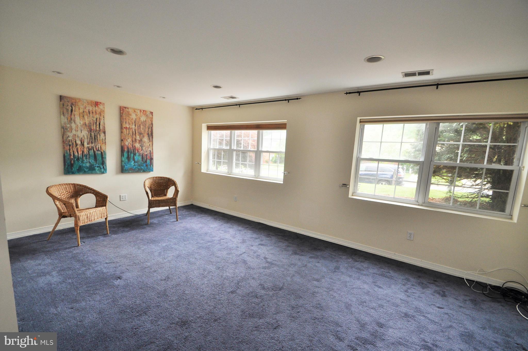 3402 Orbitan Road Baltimore, MD 21234 - Photo 20 of 26 Family Room