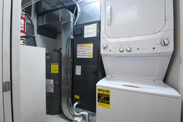 $194,500 | 3001 West Heritage Drive, Unit 106, Joliet, IL 60435