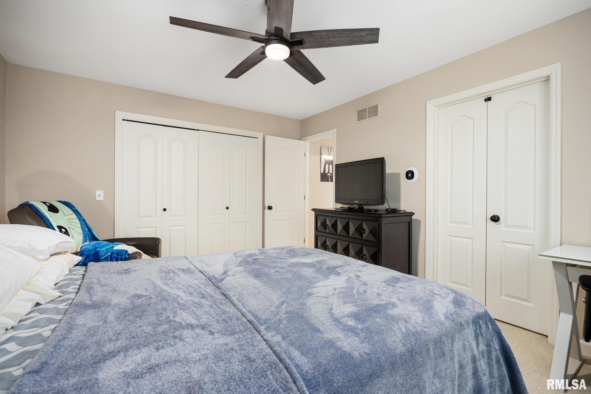609 West Ravinwoods Road Peoria, IL 61615 - Photo 28 of 40 Gallery Image 28
