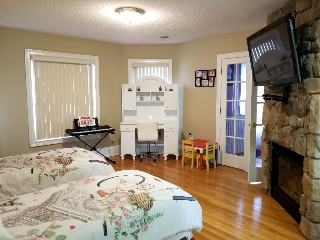 322 Main Street West Springfield, MA 01089 - Photo 12 of 27 Gallery Image 12