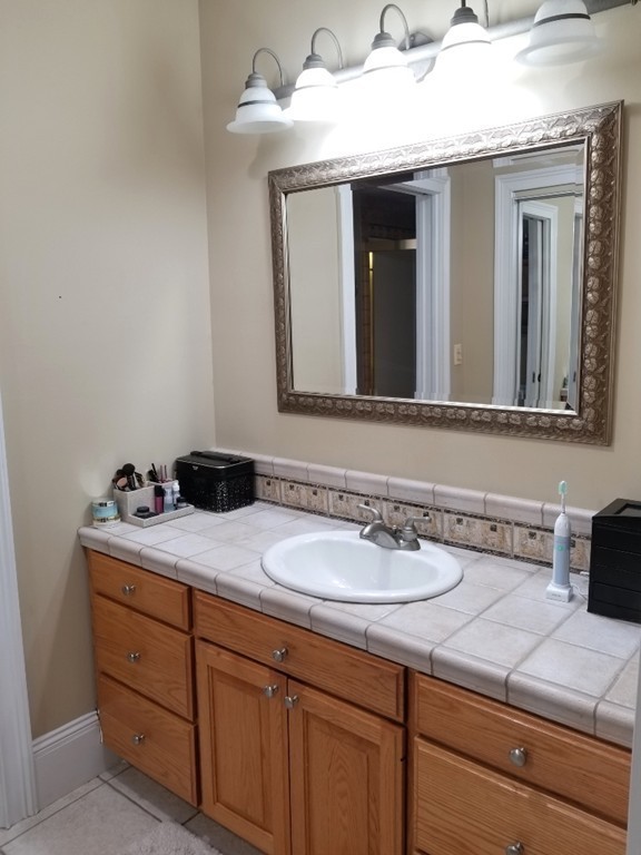 322 Main Street West Springfield, MA 01089 - Photo 16 of 27 Gallery Image 16