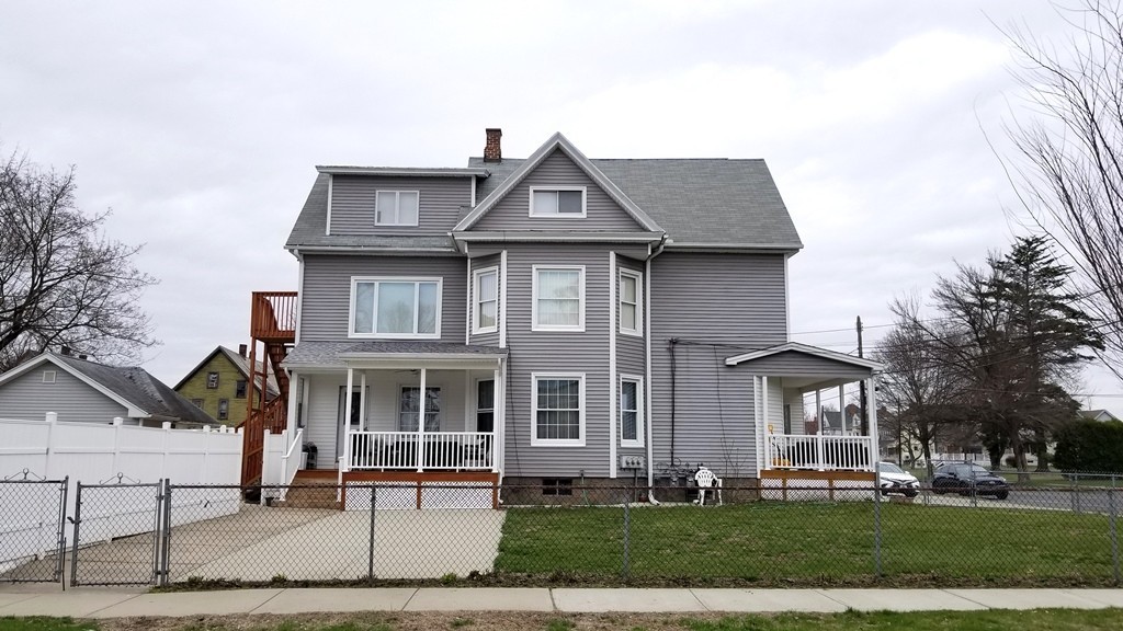 322 Main Street West Springfield, MA 01089 - Photo 3 of 27 Gallery Image 3