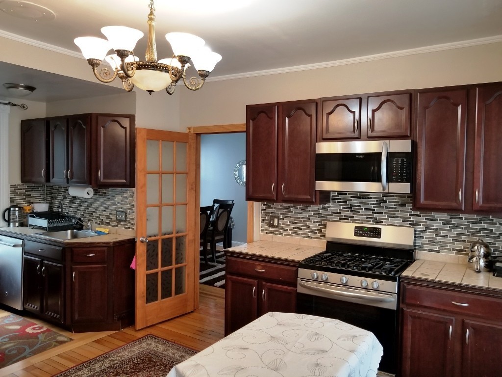 322 Main Street West Springfield, MA 01089 - Photo 5 of 27 Gallery Image 5
