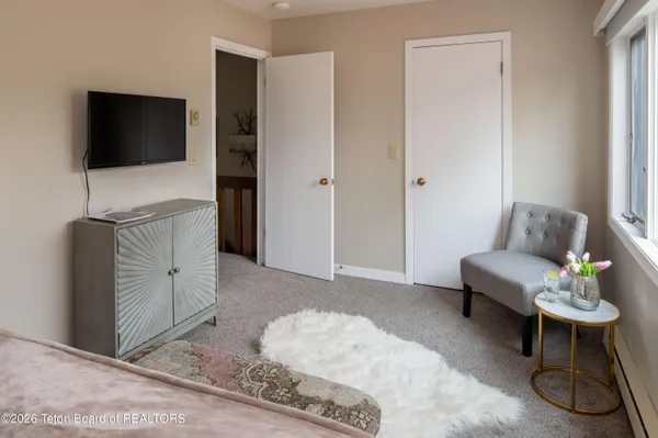 $1,795,000 | 330 Sagebrush Drive, Unit 125E, Jackson, WY 83001