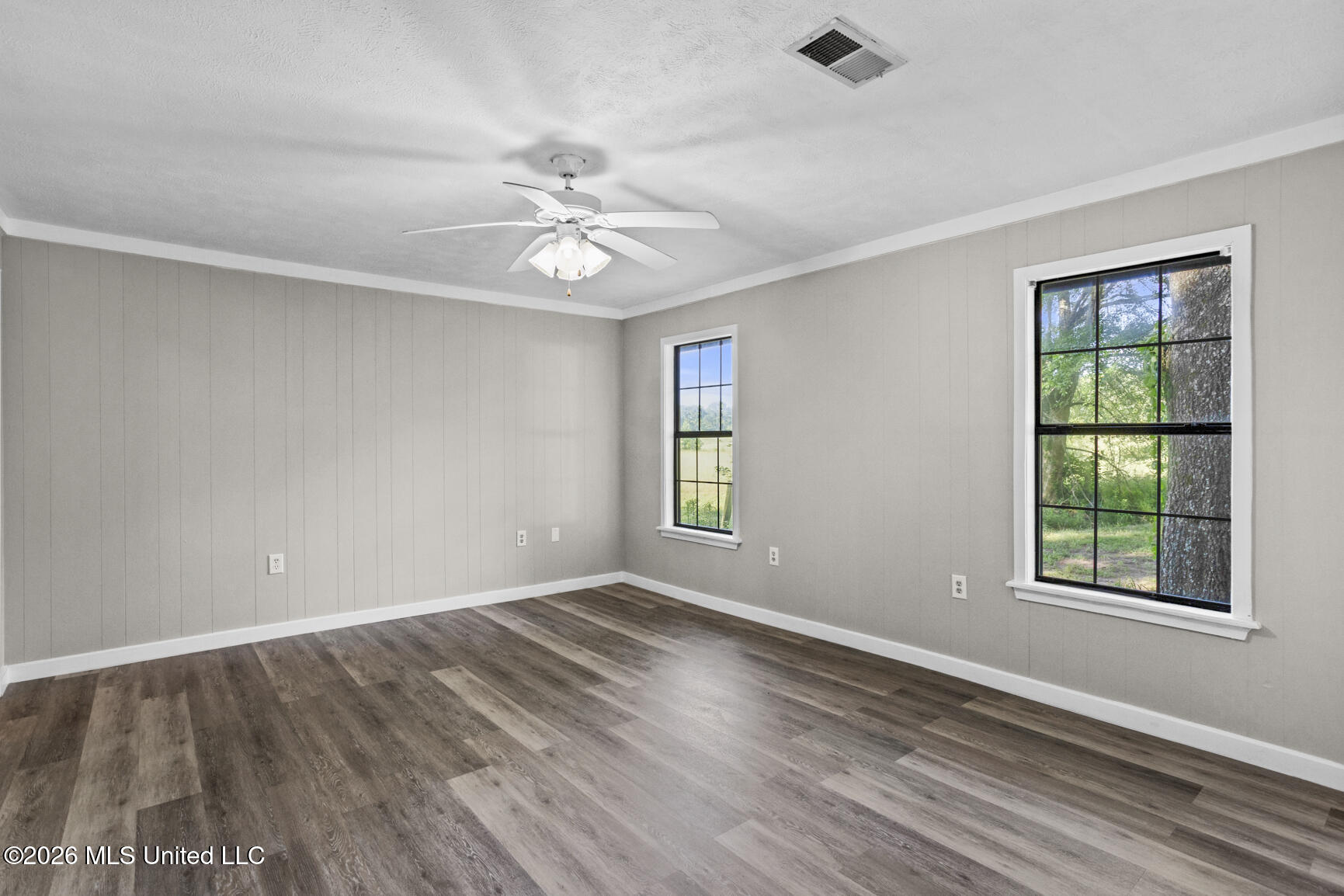 420 Risher Road Carthage, MS 39051 - Photo 20 of 37 Primary bedroom