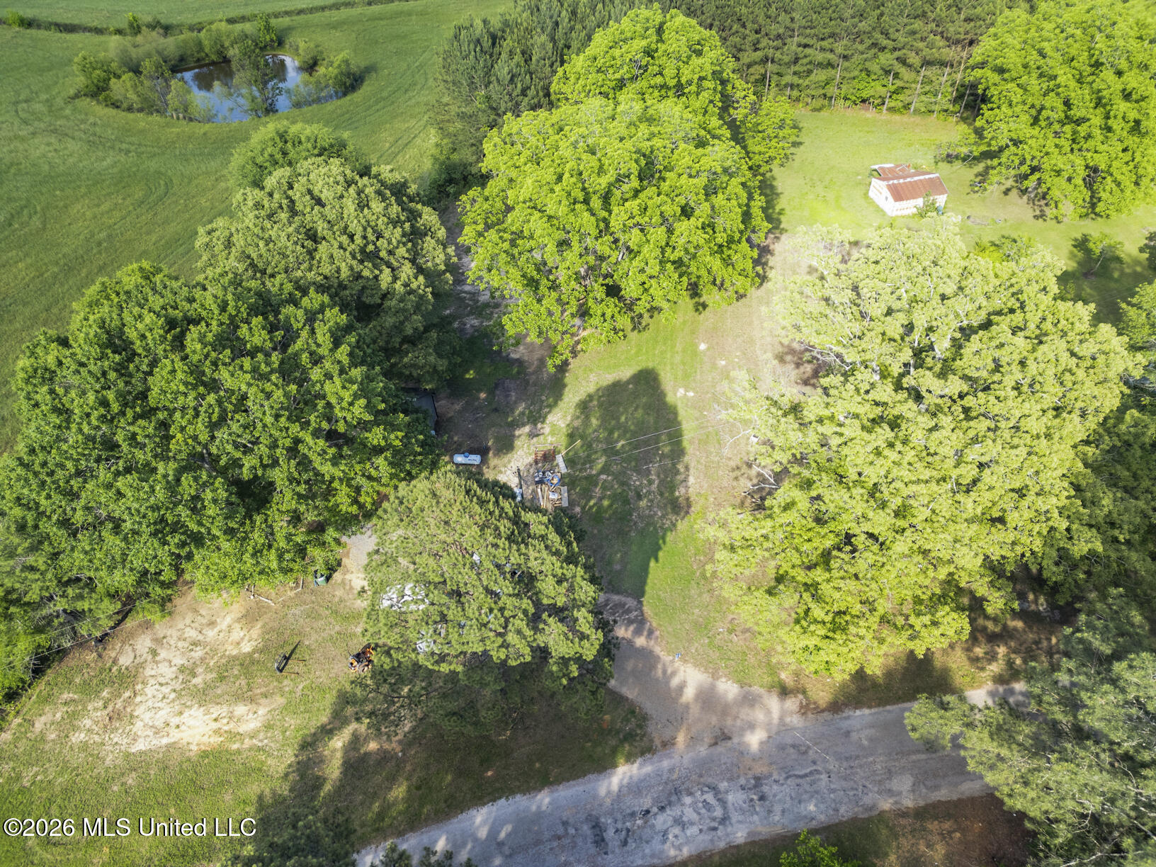 420 Risher Road Carthage, MS 39051 - Photo 32 of 37 420 Risher drone-1