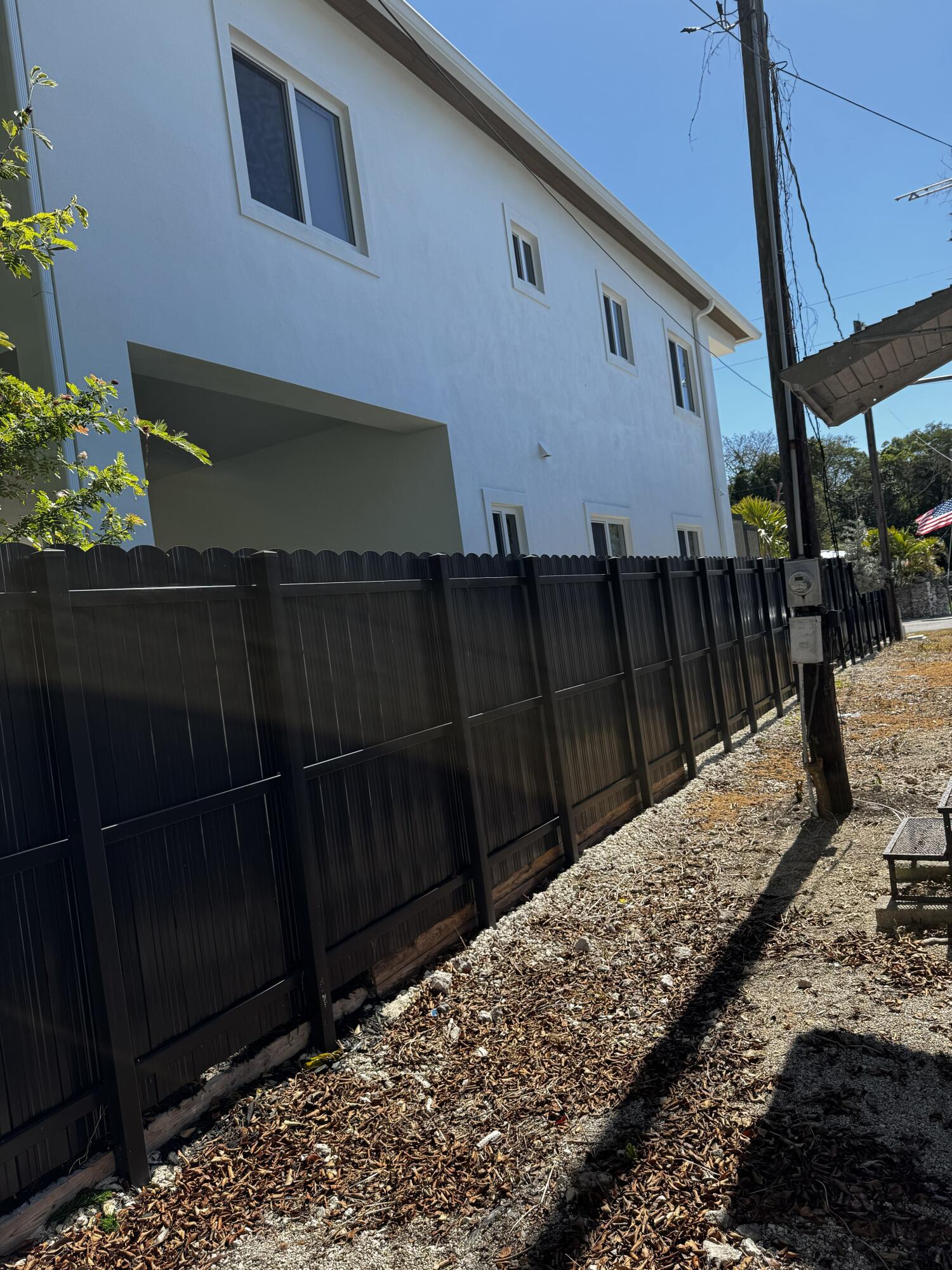 49 1st Court Key Largo, FL 33037 - Photo 29 of 36 Side View 3 49