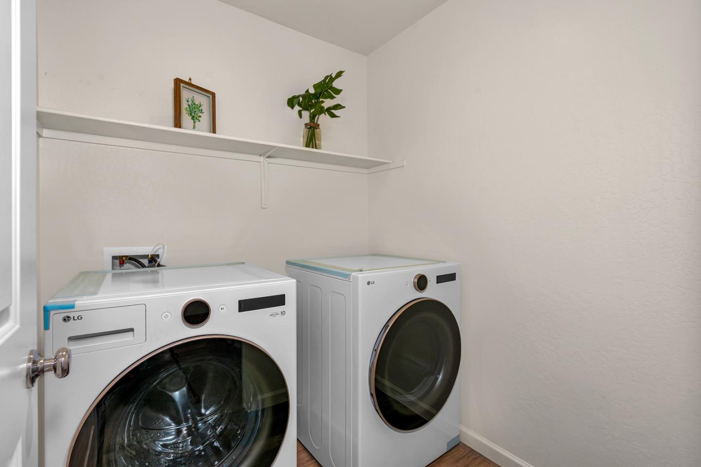 408 Rice Way Los Banos, CA 93635 - Photo 25 of 30 Gallery Image 25