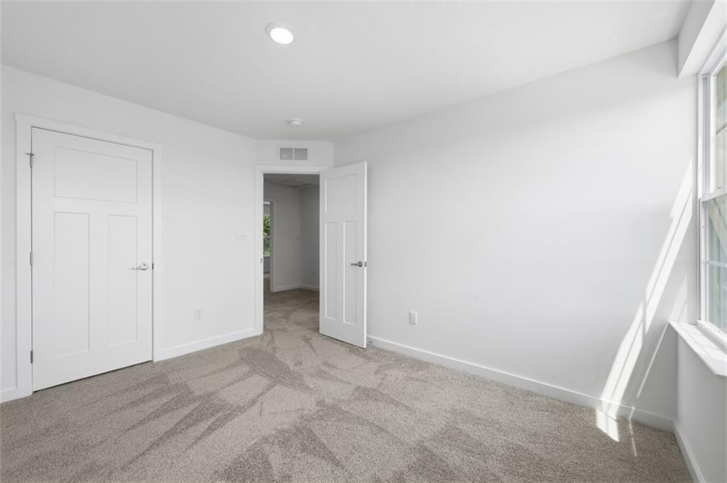 1237 Bedford Road, Unit 2083B North Huntingdon, PA 15642 - Photo 38 of 49