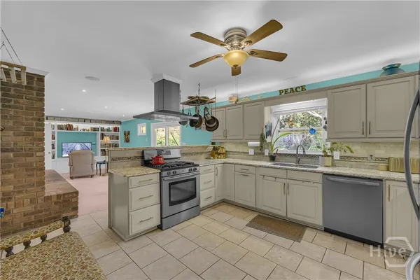 $375,000 | 275 Hunnicutt Drive, Athens, GA 30606