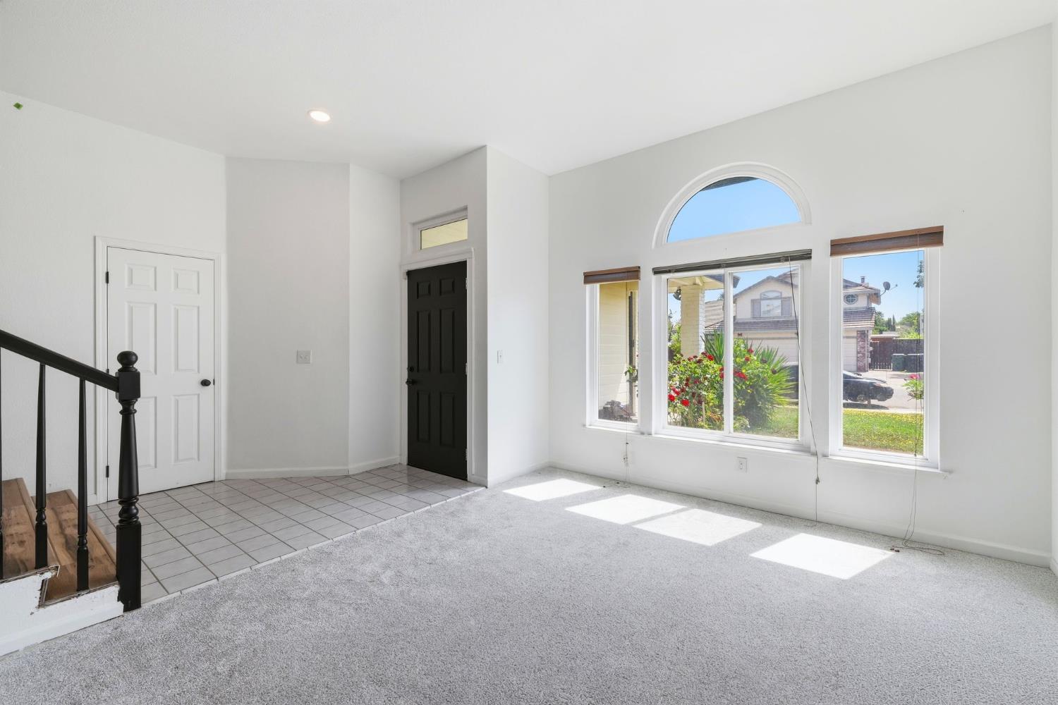 8304 Story Ridge Way Antelope, CA 95843 - Photo 6 of 61 Gallery Image 6