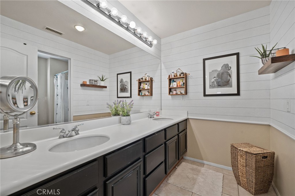 17241 Greentree Drive Riverside, CA 92503 - Photo 39 of 53