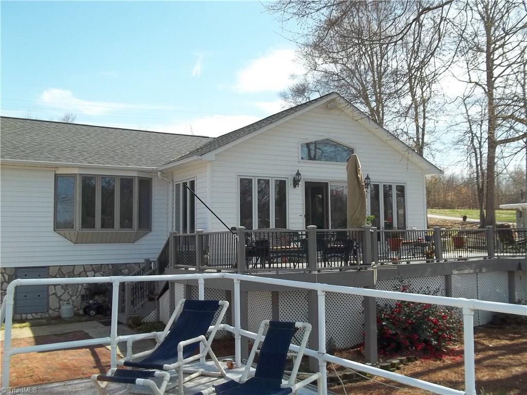 1328 Riverview Road Lexington, NC 27292 - Photo 4 of 25 Gallery Image 4