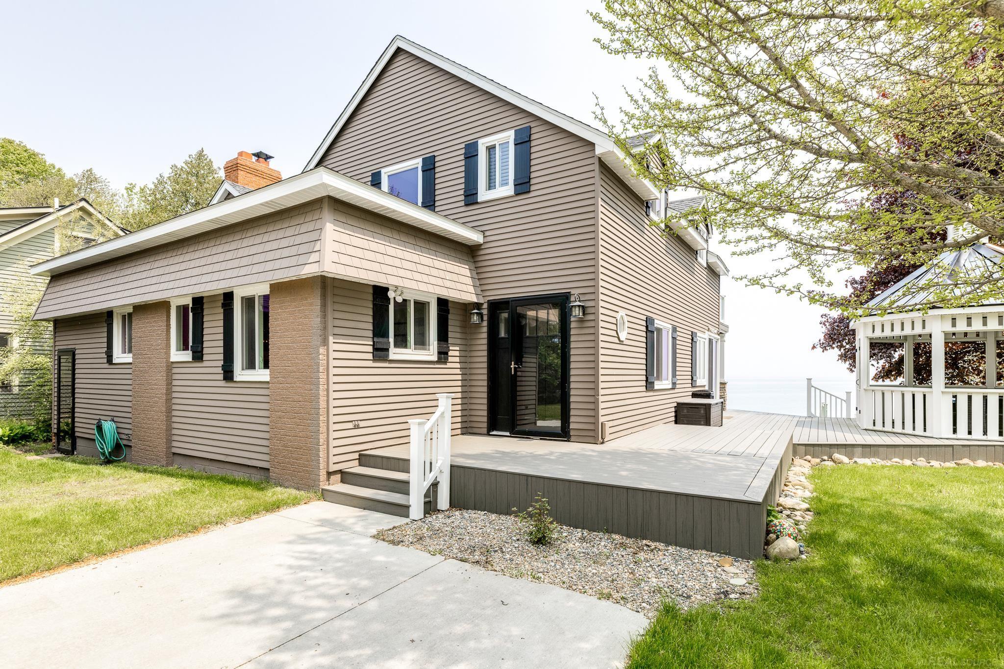2012 North Lakeshore Road Carsonville, MI 48419 - Photo 15 of 90 Let's Take A Look Inside!