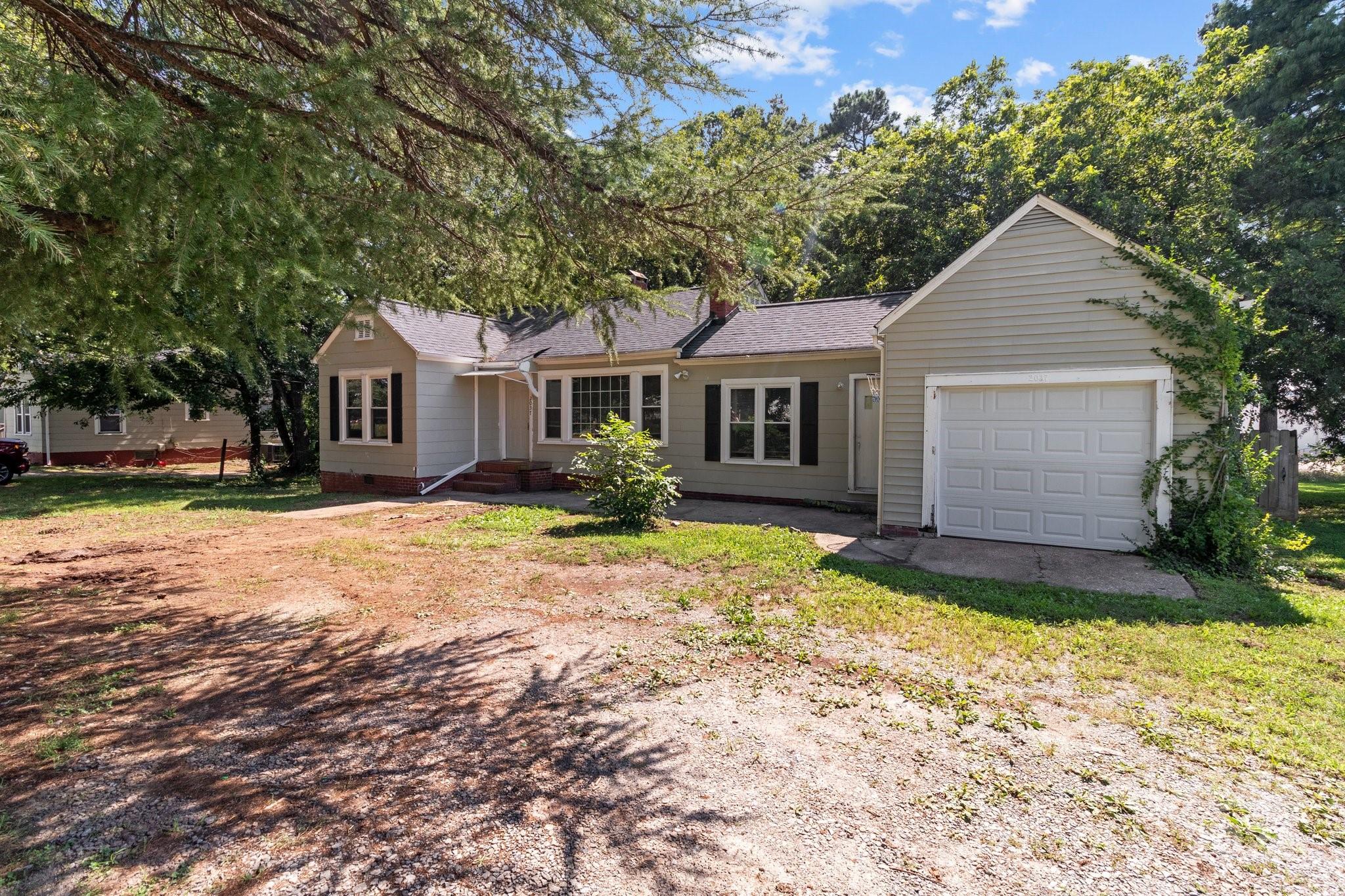 2037 Woodleaf Road Salisbury, NC 28147 - Photo 3 of 13 Gallery Image 3