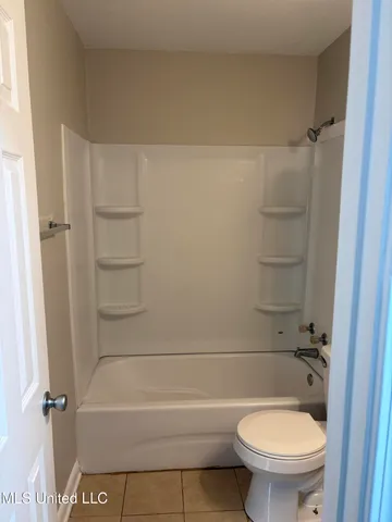 $1,450 | 2412 Oxford Drive, Gautier, MS 39553