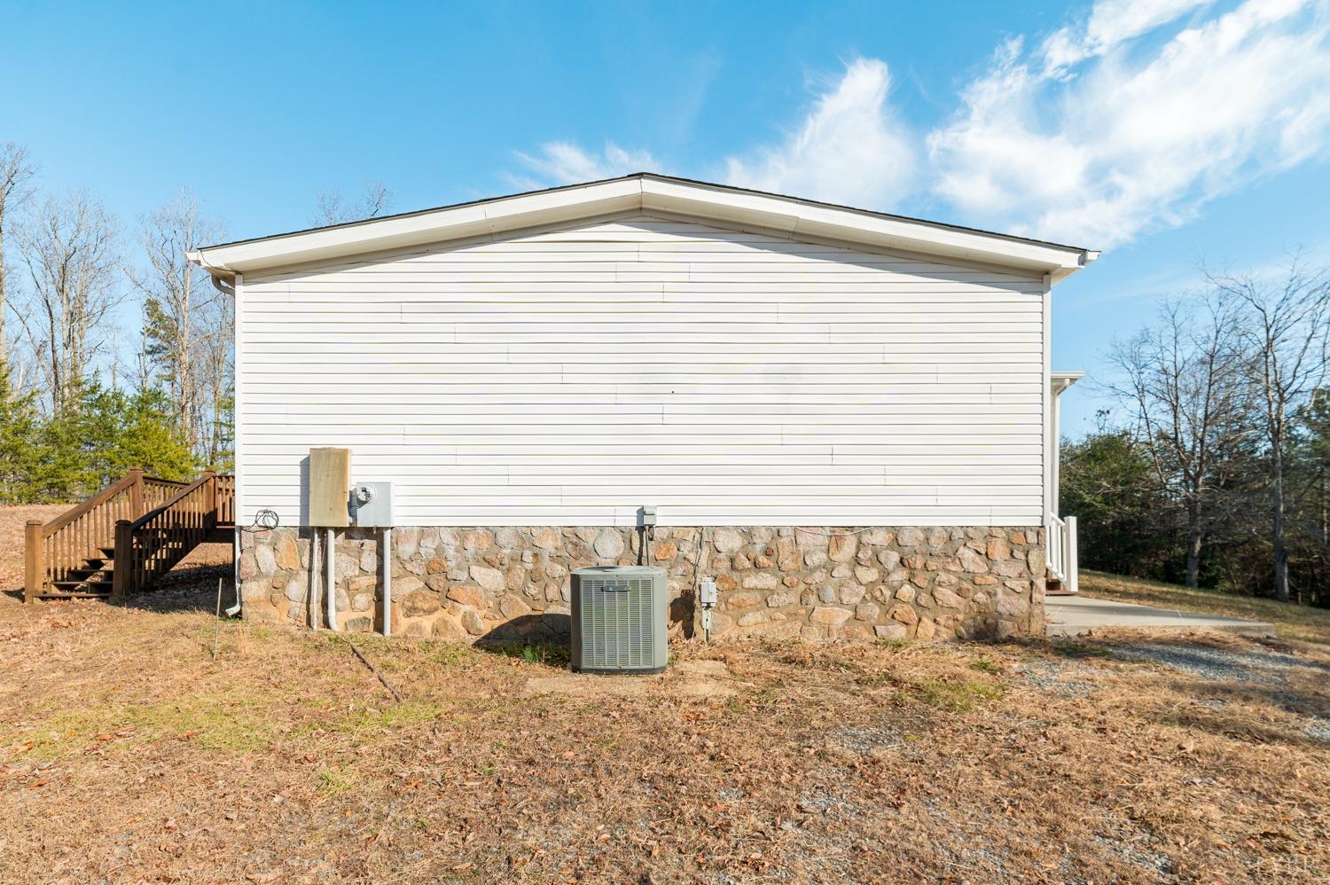 288 Chapel Grove Road Evington, VA 24550 - Photo 21 of 43 Gallery Image 21