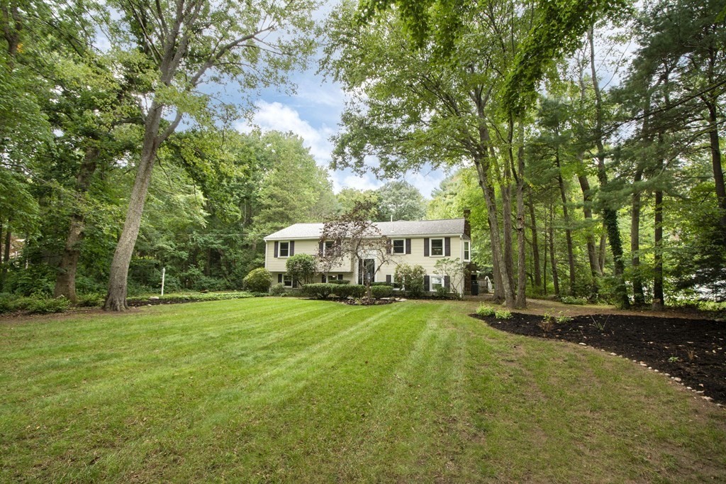 29 Hemlock Drive Norwell, MA 02061 - Photo 4 of 31