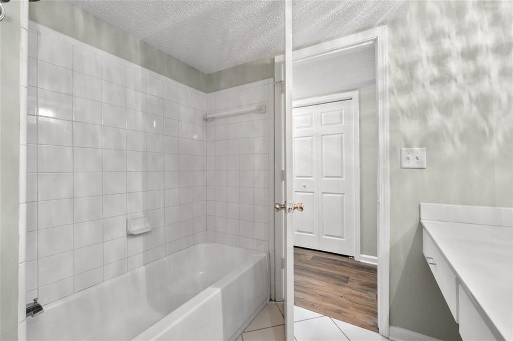 6851 Roswell Road, Unit H18 Atlanta, GA 30328 - Photo 23 of 33
