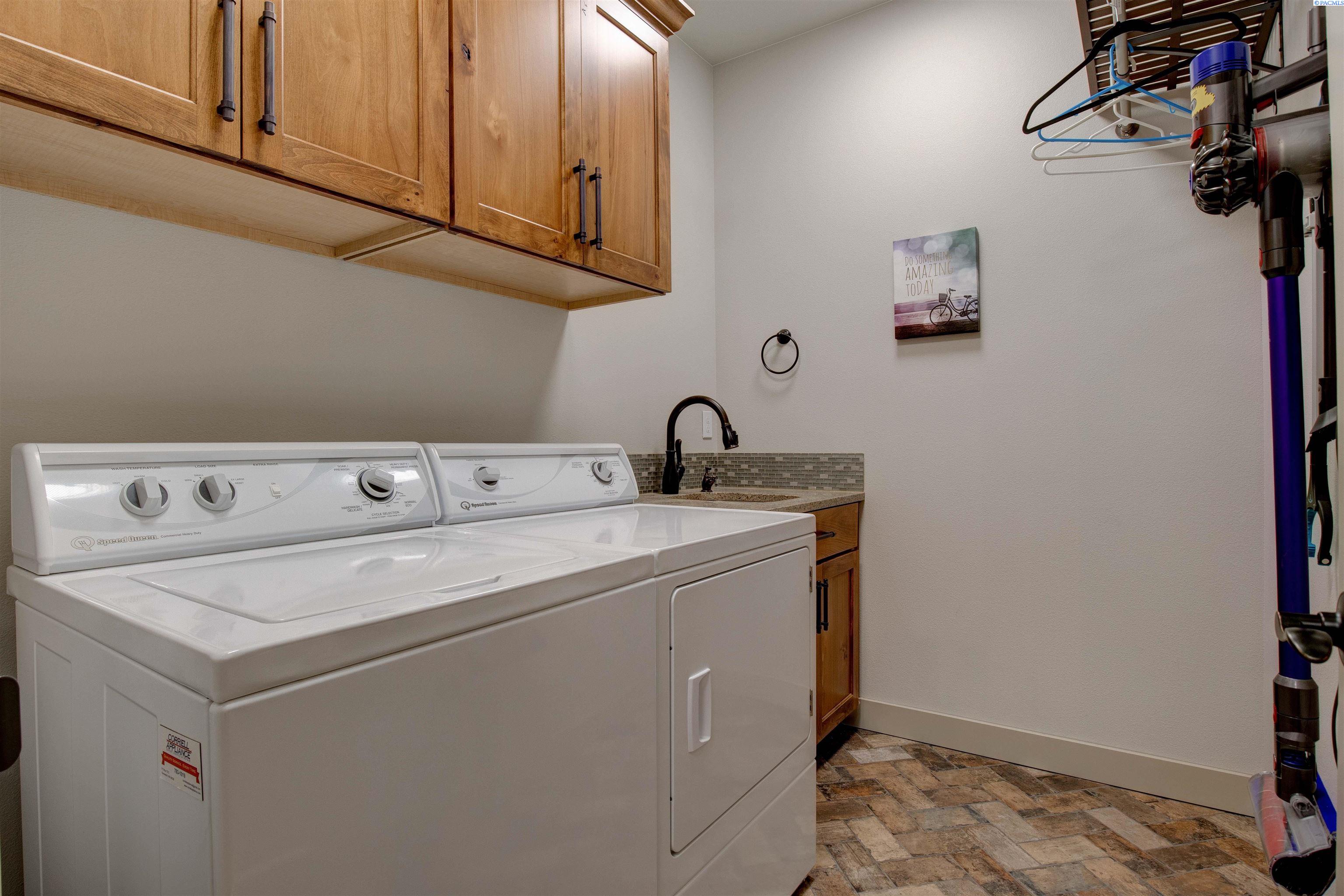 2796 Sunshine Ridge Road Richland, WA 99352 - Photo 16 of 32 Gallery Image 16