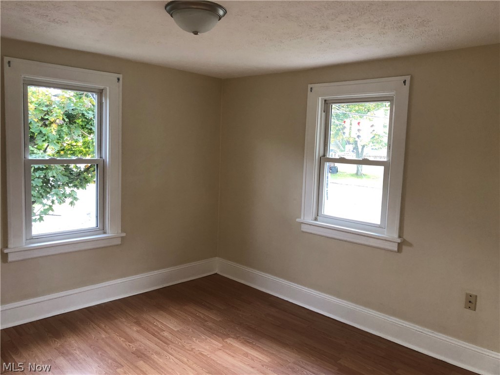 1435 Massillon Road Akron, OH 44306 - Photo 6 of 8