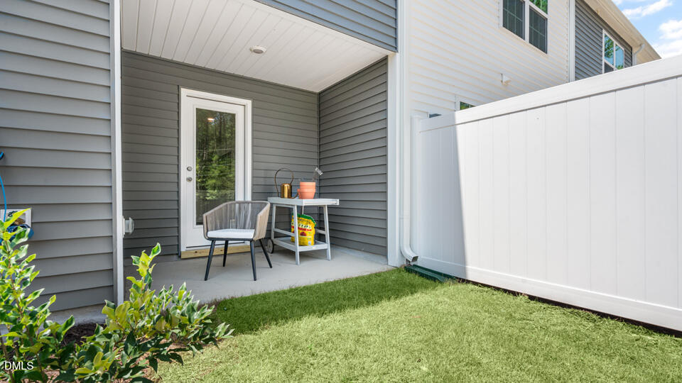 5802 Brambleberry Way Raleigh, NC 27616 - Photo 34 of 38 thornton-townnhome-model-018