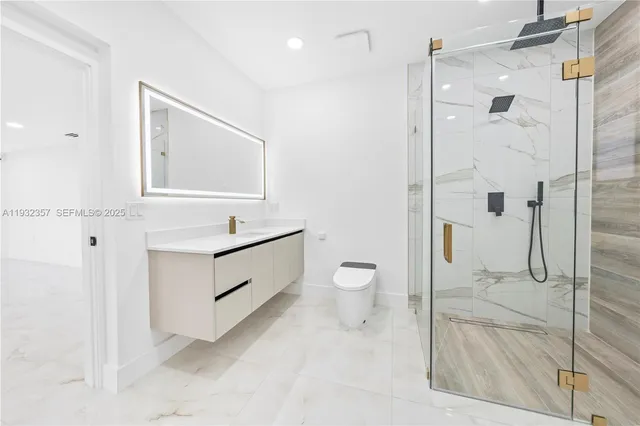 $950,000 | 4140 Southwest 108th Avenue, Miami, FL 33165