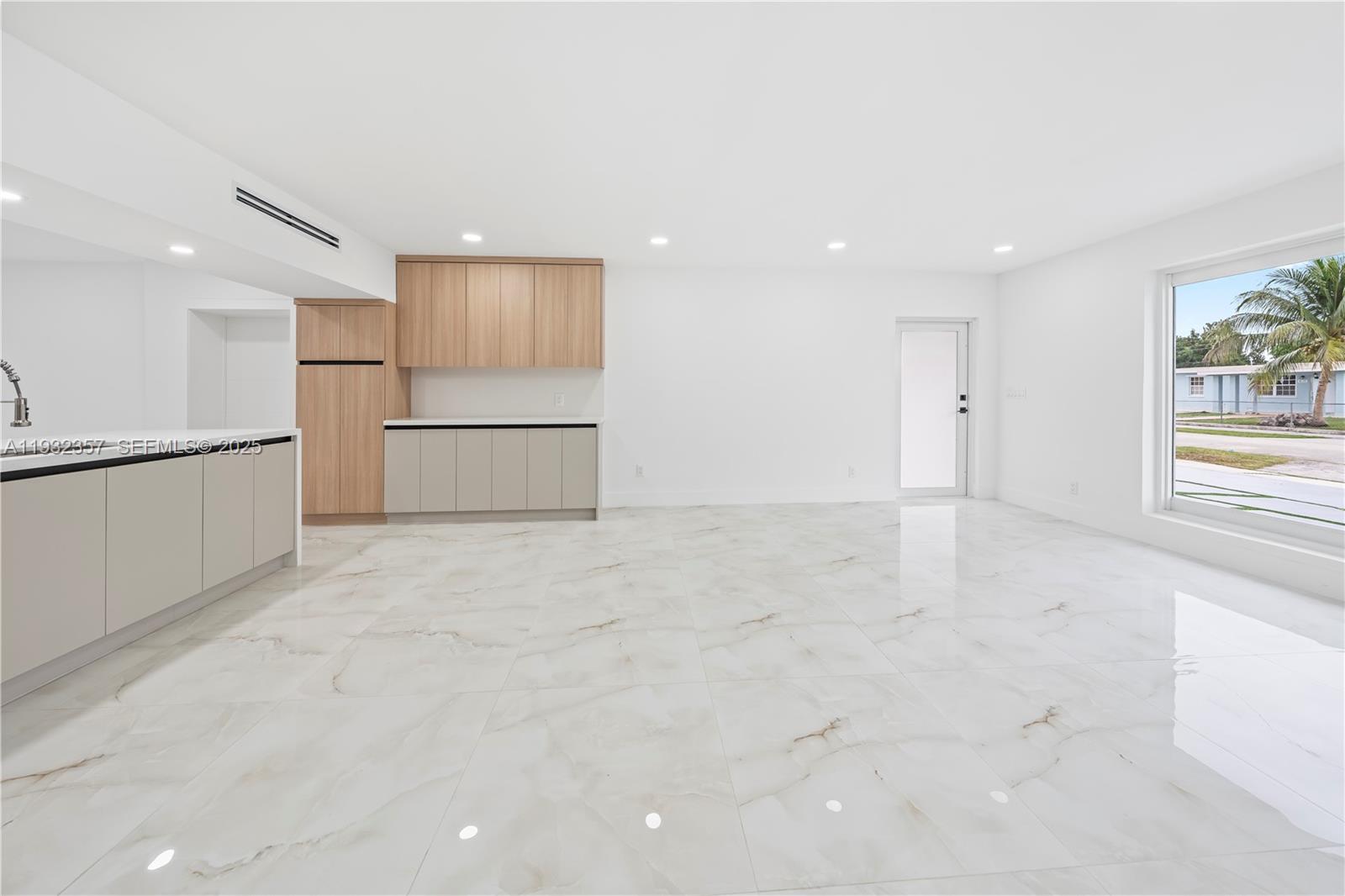 4140 Southwest 108th Avenue Miami, FL 33165 - Photo 43 of 51 a view of an empty room