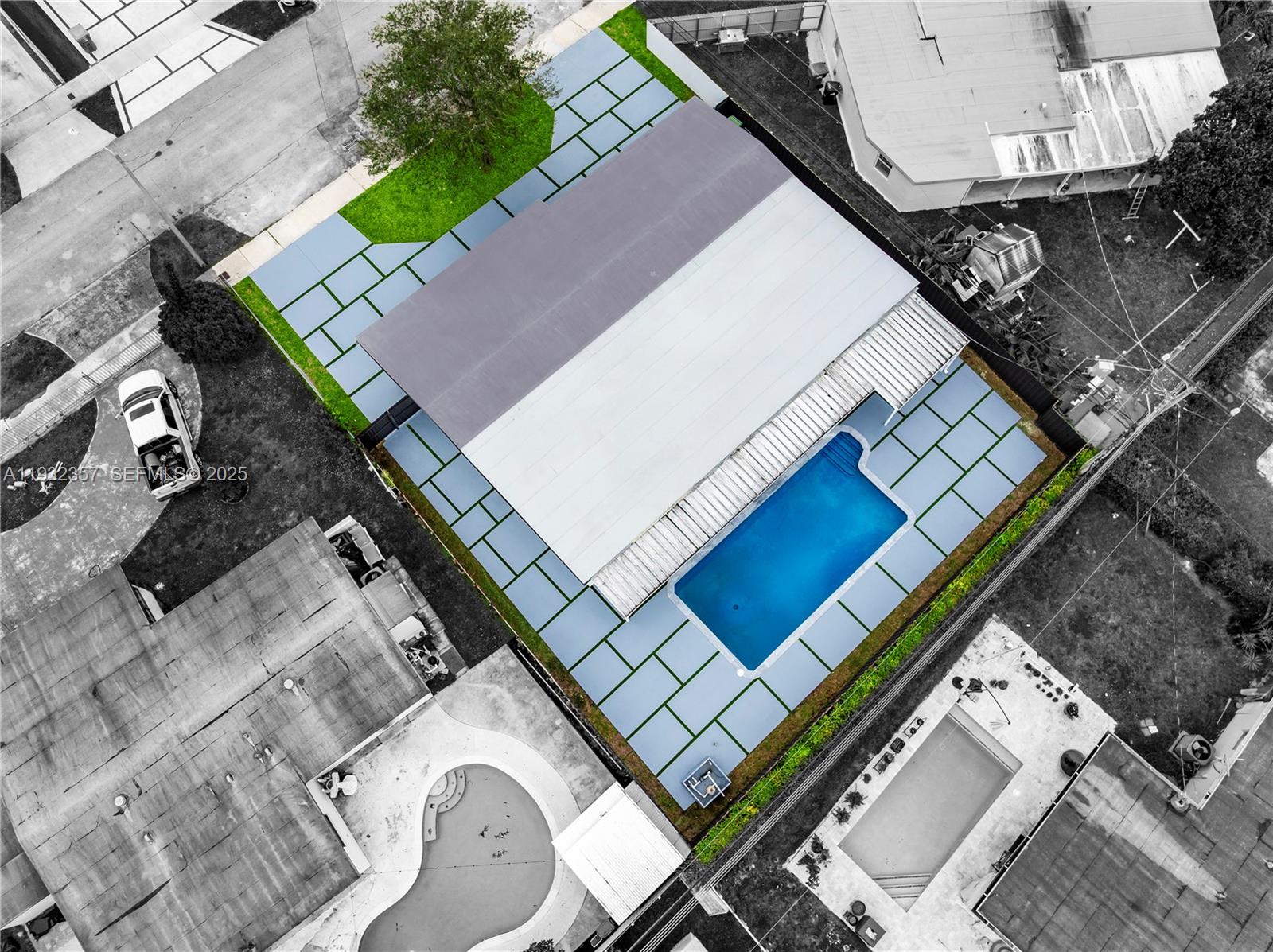 4140 Southwest 108th Avenue Miami, FL 33165 - Photo 48 of 51 an aerial view of a house