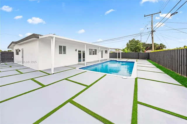 $950,000 | 4140 Southwest 108th Avenue, Miami, FL 33165