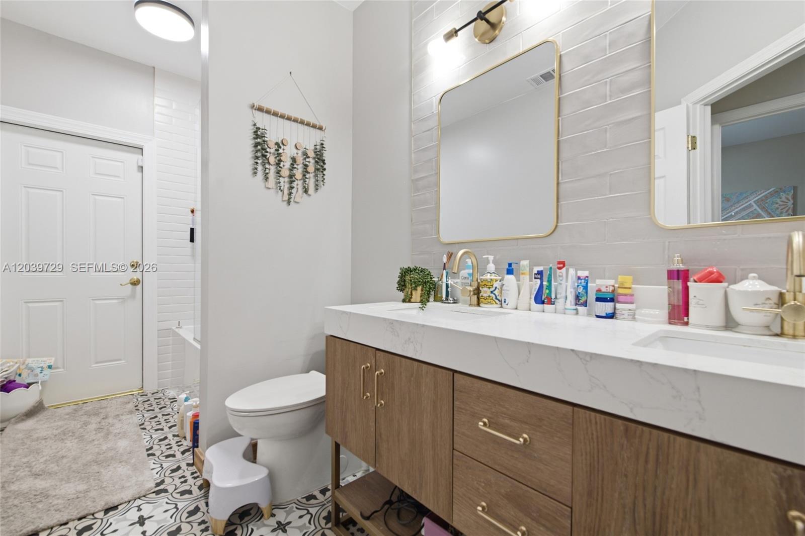 3725 Oak Ridge Lane Weston, FL 33331 - Photo 26 of 42