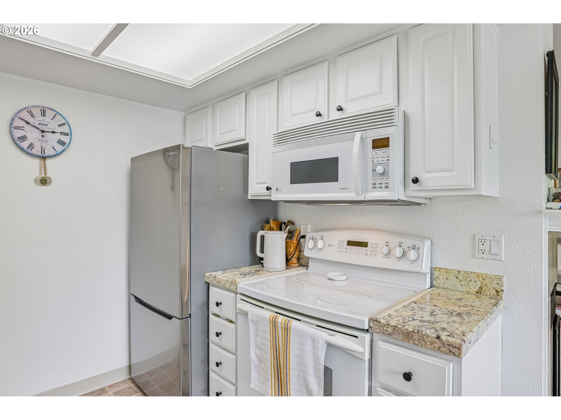 9455 Southwest 146th Terrace, Unit 5 Beaverton, OR 97007 - Photo 10 of 24