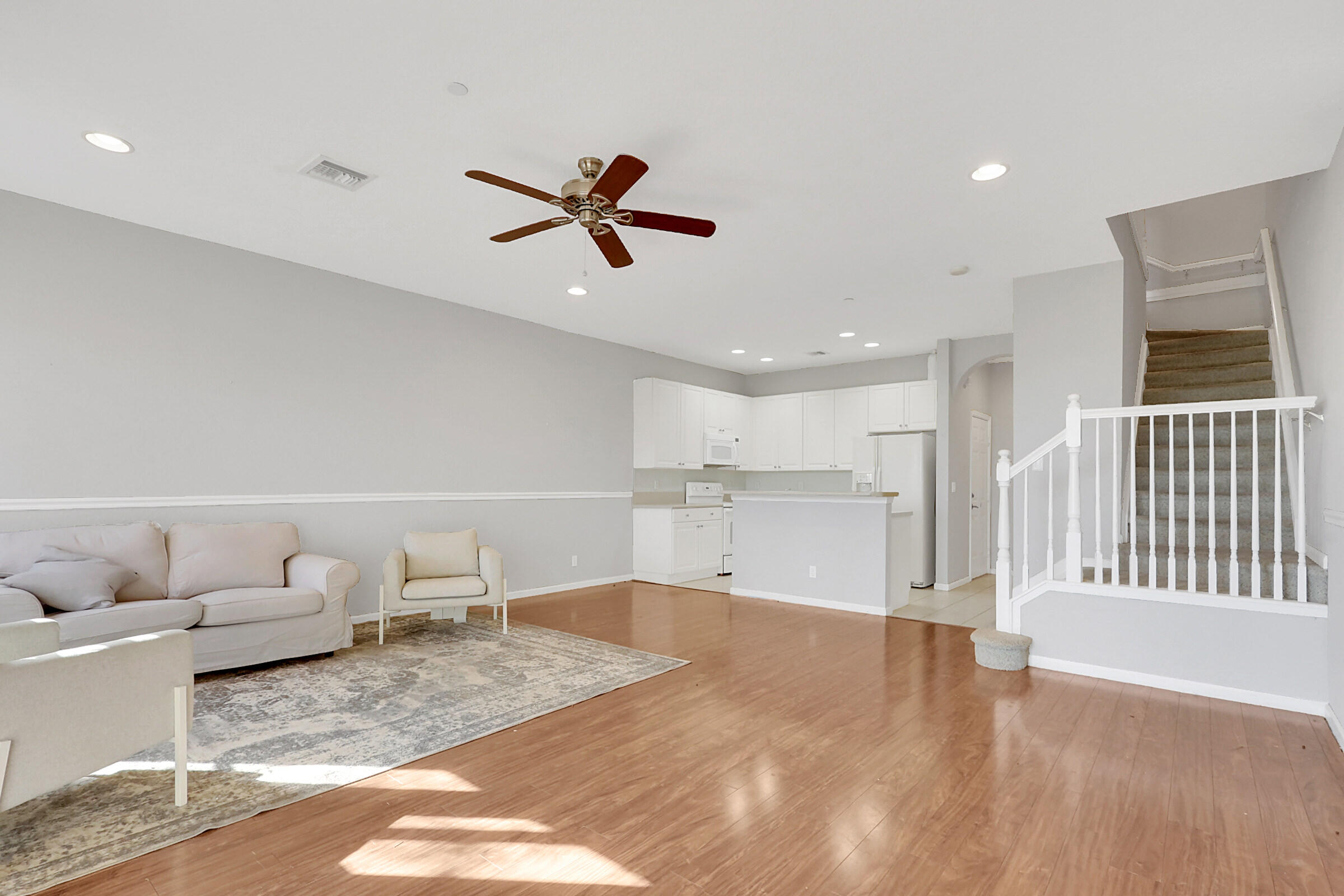 412 Southeast Bloxham Way Stuart, FL 34997 - Photo 12 of 35 lots of light