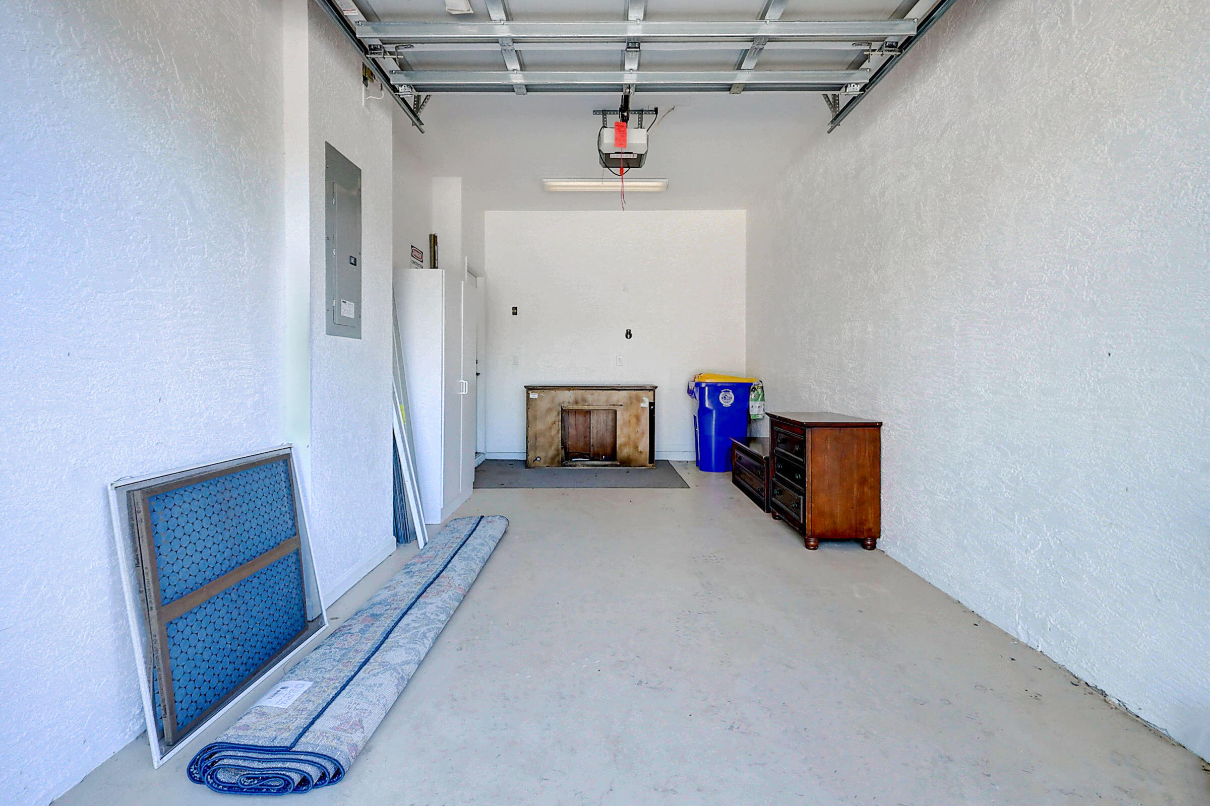 412 Southeast Bloxham Way Stuart, FL 34997 - Photo 29 of 35 garage