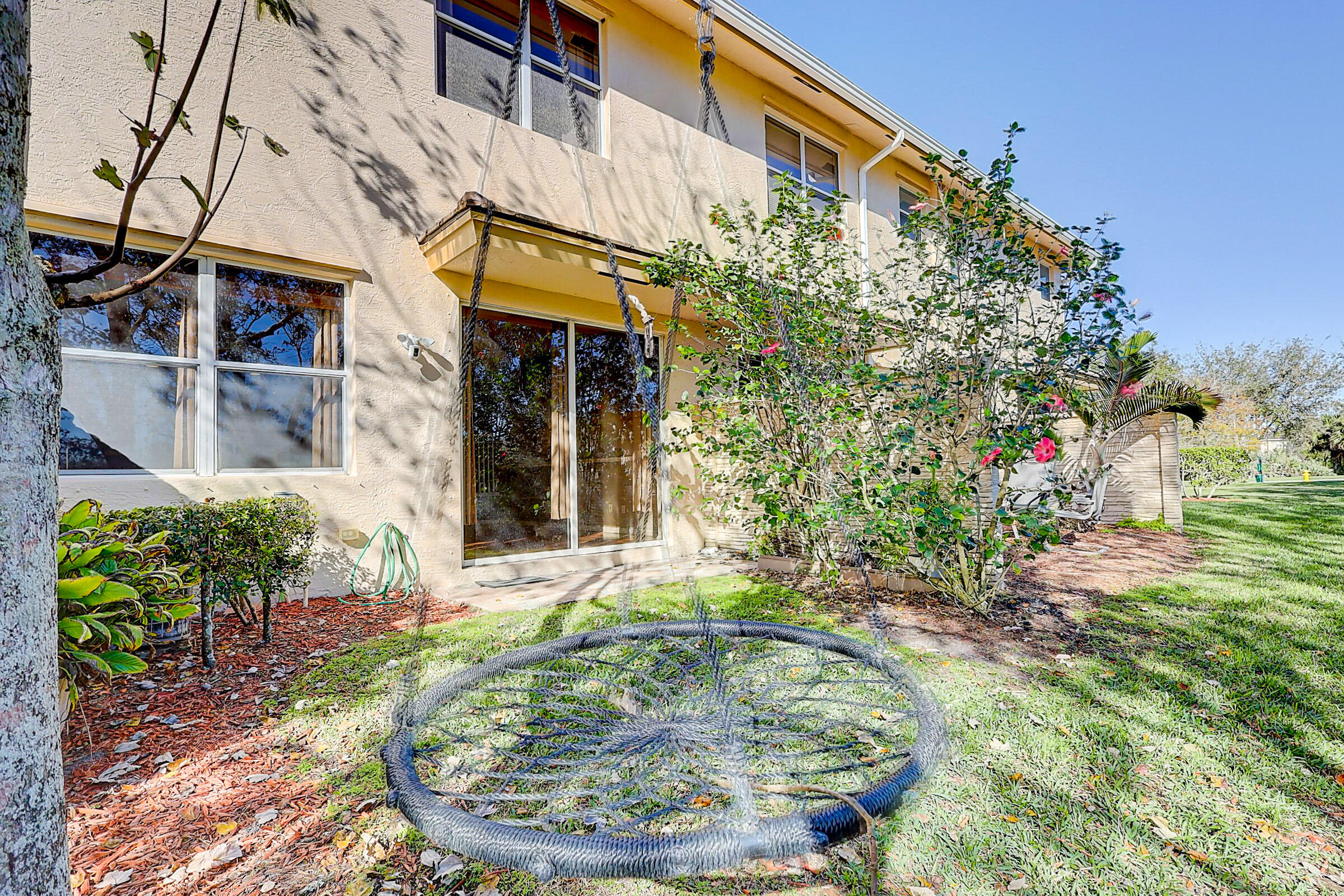 412 Southeast Bloxham Way Stuart, FL 34997 - Photo 32 of 35 .