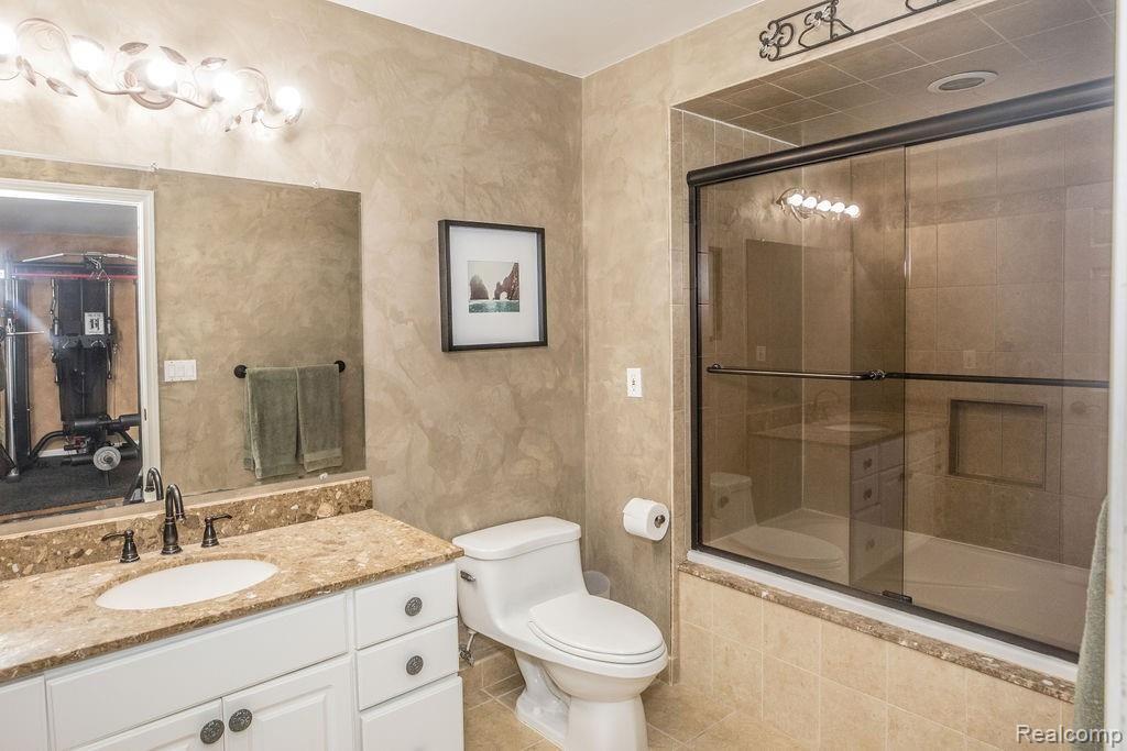 1951 Brookfield Road Rochester Hills, MI 48306 - Photo 18 of 28