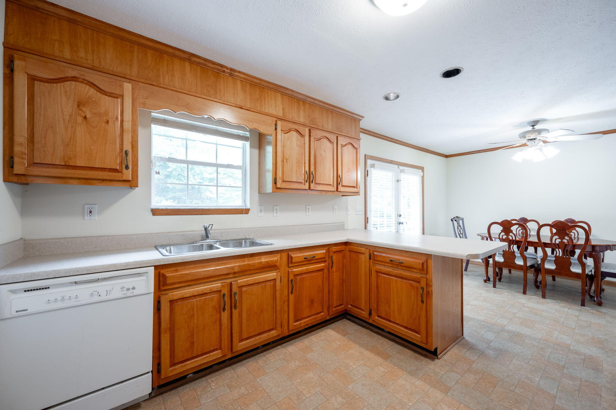 331 Virginia Street Dayton, TN 37321 - Photo 9 of 25 20-web-or-mls-DSC_0404