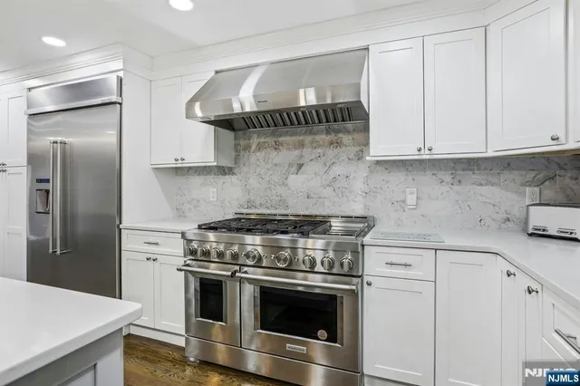 $1,484,999 | 215 White Avenue, Old Tappan, NJ 07675