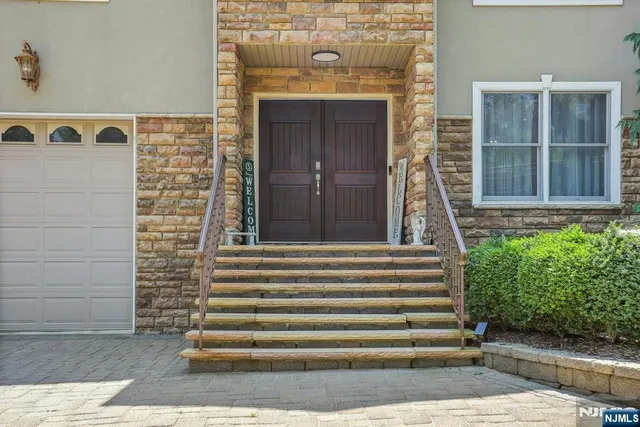 $1,484,999 | 215 White Avenue, Old Tappan, NJ 07675