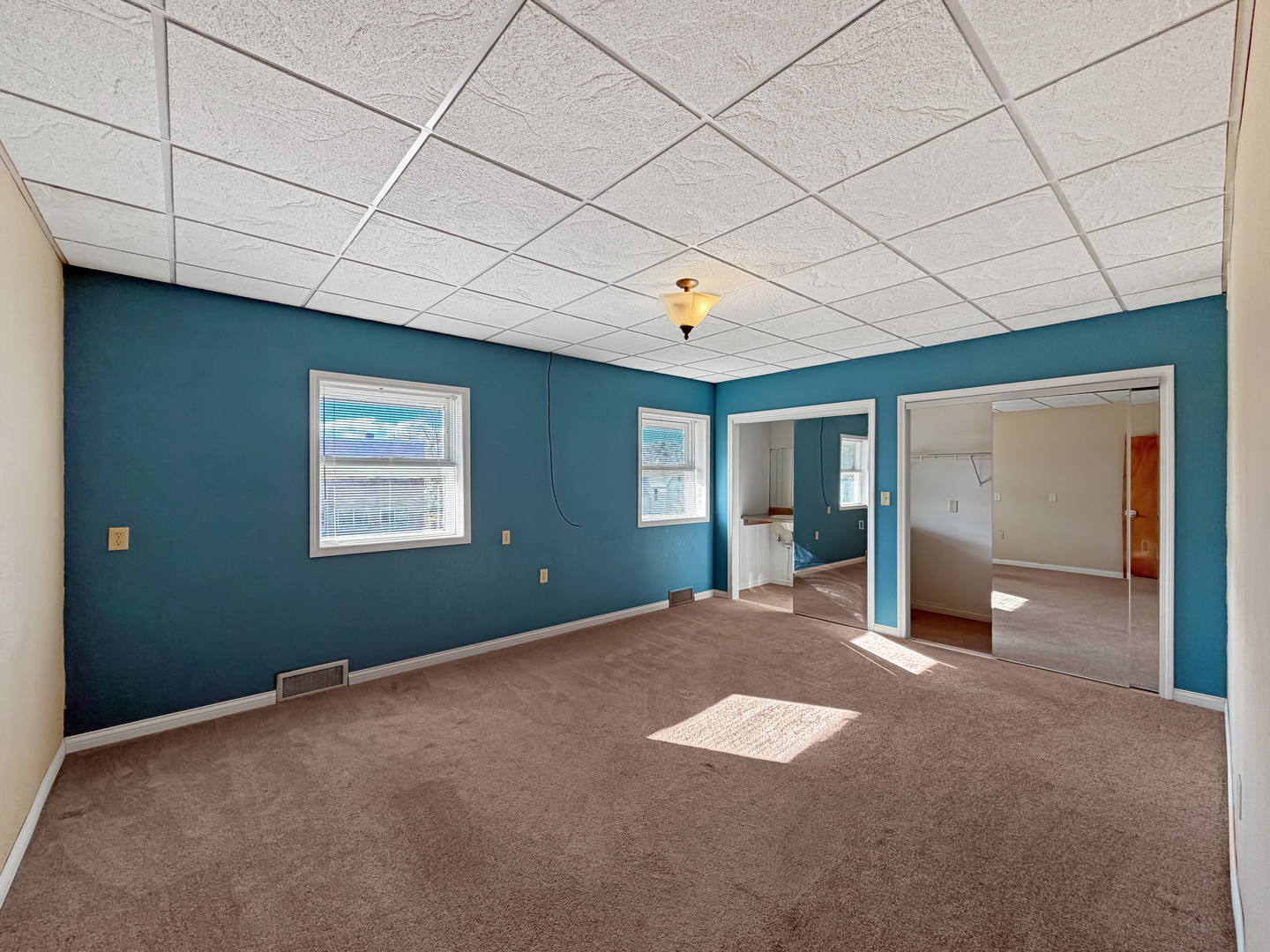 222 West Exchange Street Freeport, IL 61032 - Photo 34 of 46 a view of an empty room with a window