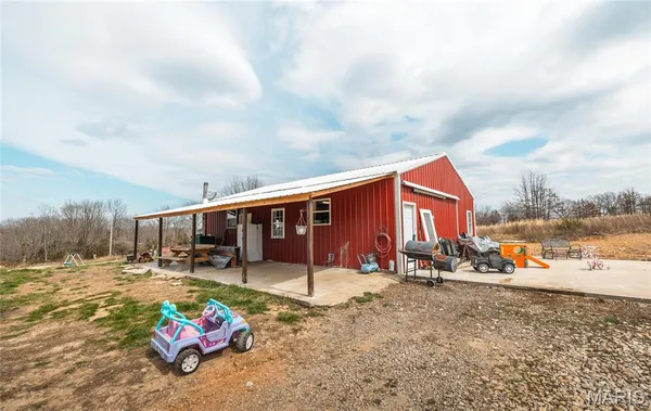 $300,000 | 12855 Chicago Road, Dixon, MO 65459
