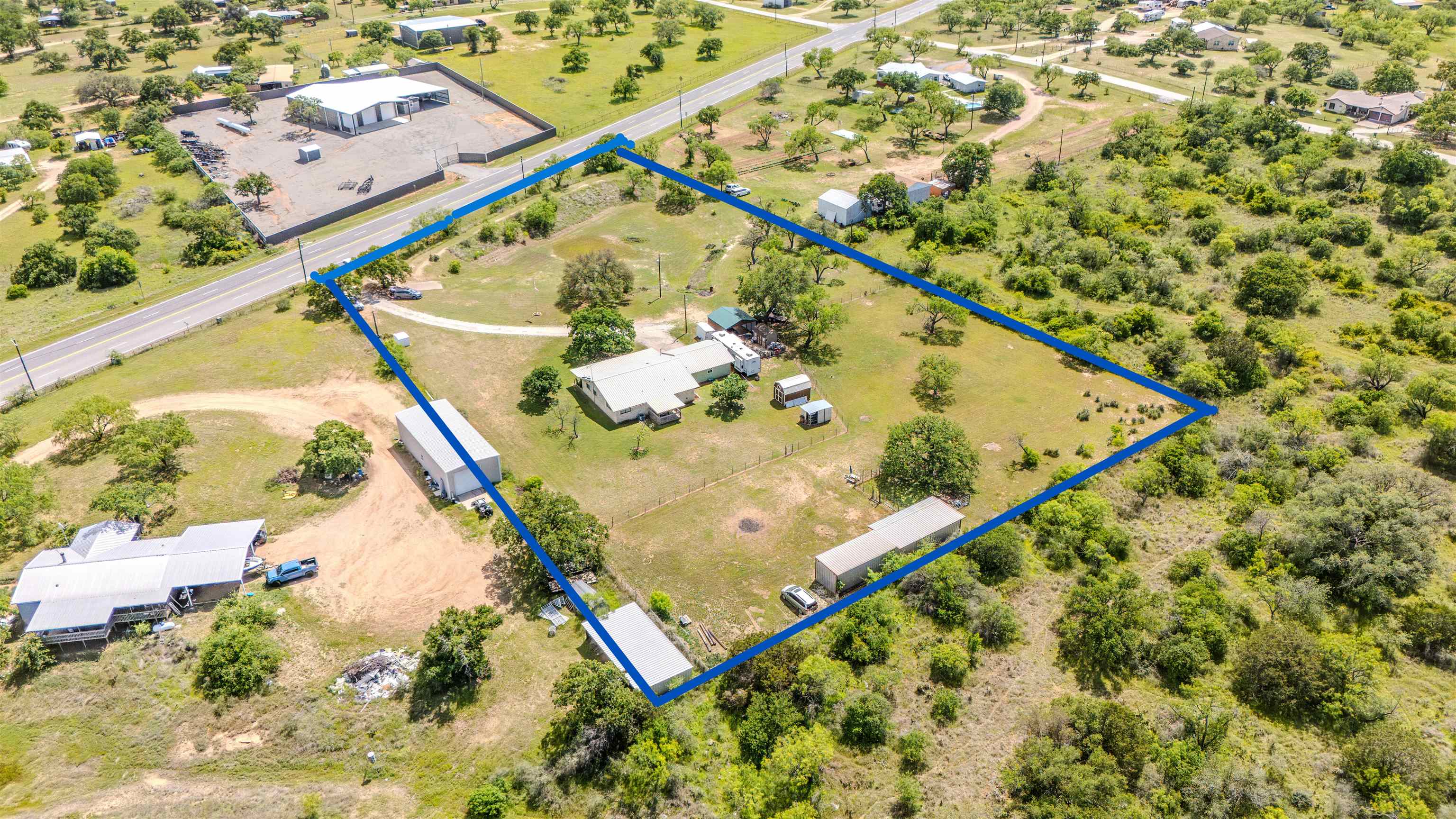10465 Ranch To Market 1431 Buchanan Dam, TX 78609 - Photo 3 of 29