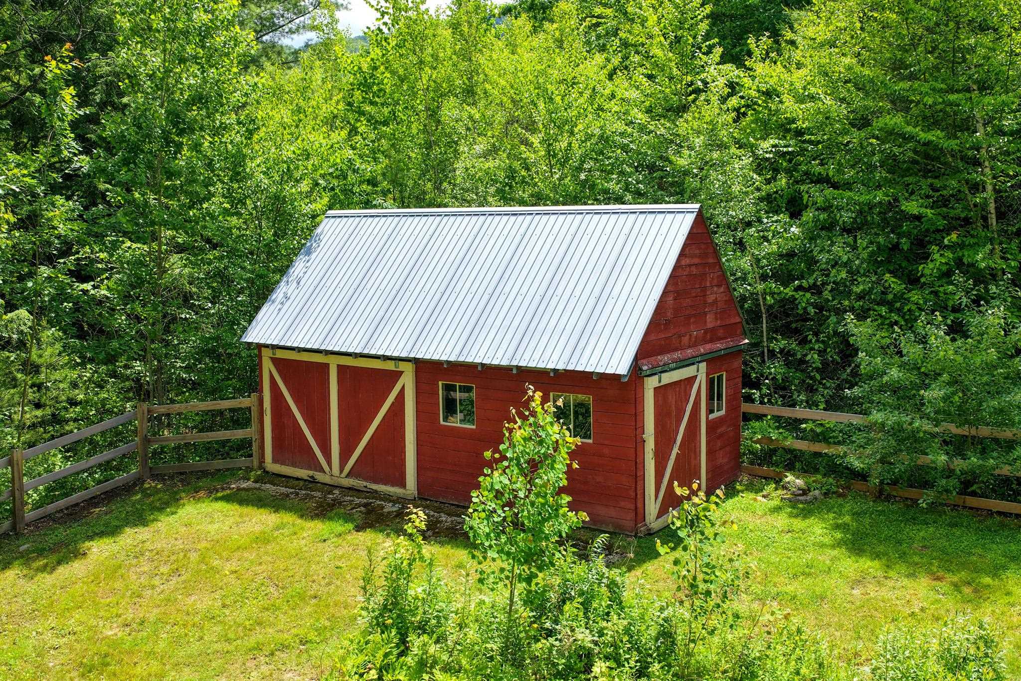 38 Stony Brook Road Stockbridge, VT 05772 - Photo 33 of 36