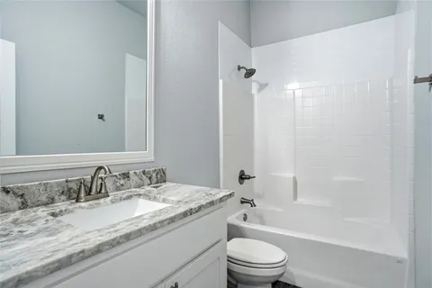 $320,900 | 103 Clover Circle, Weatherford, TX 76086